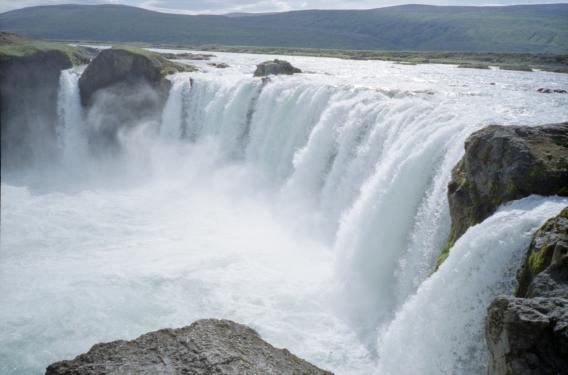 The view across the waterfalls at Goðafoss
